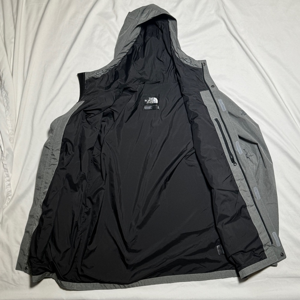 The North Face Men's Charcoal Hooded Raincoat - Picture 2 of 4